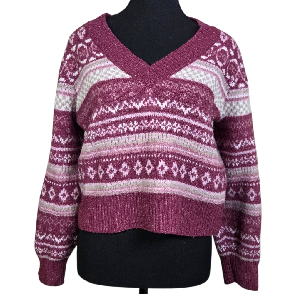 Wild Skyes Pink And White V-Neck Crop Sweater Size L